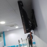 Custom image caption