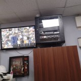 Custom image caption